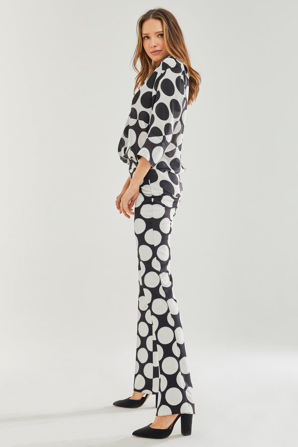 Liquorish Women’s Oversized Spot Wrap Blouse - Elegant 3/4 Sleeve Length Stylish Wrap Style Perfect For Any Occasion