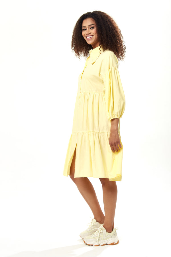 Liquorish Women's Oversized Yellow Shirt Dress With 3/4 Sleeves Button-Up Front And Chic Collar Detail