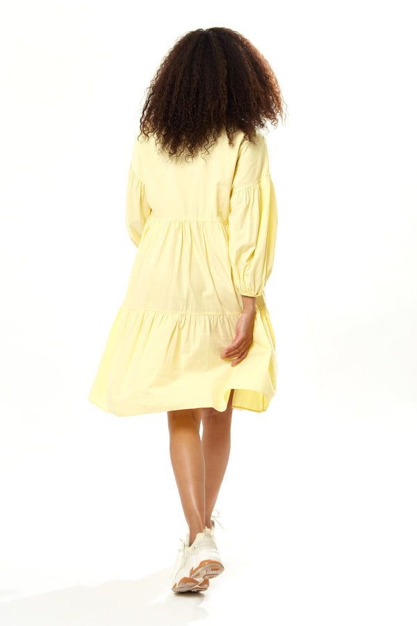 Liquorish Women's Oversized Yellow Shirt Dress With 3/4 Sleeves Button-Up Front And Chic Collar Detail