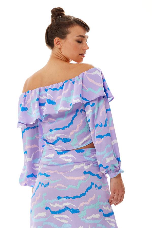 Liquorish Women's Ruffle Long Sleeve Off The Shoulder Top With Sleeve Slits In Lilac - Abstract Print Crop Fit