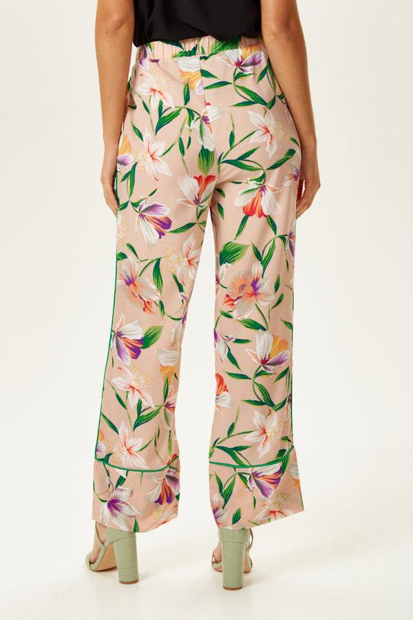 Liquorish Women's Trousers In Floral Print With Green Piping And Side Pockets - Fitted Wide Leg Style By Liquorish