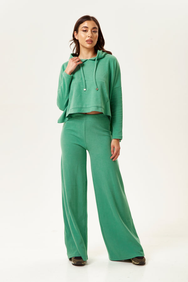 Liquorish Women's Trousers in Green with High Waisted Wide-Leg Style Perfect for Casual Days - Liquorish