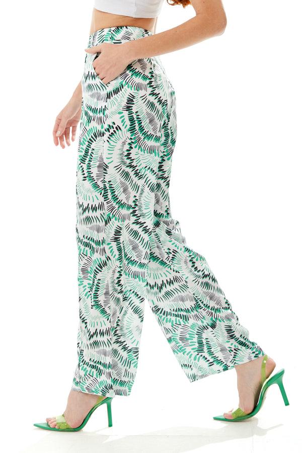 Liquorish Women’s Trousers In White With Abstract Print High Rise Wide Legs Front Pockets Regular Fit - Liquorish