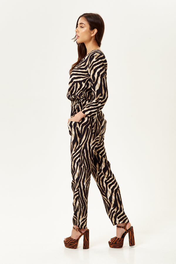 Liquorish Women's Zebra Print Jumpsuit With 3/4 Sleeves V Neck Elasticated Waist Regular Fit - Liquorish