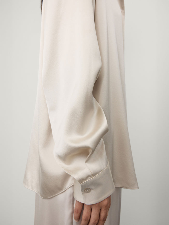 Lisa Yang Long Sleeved Button-Up Shirt