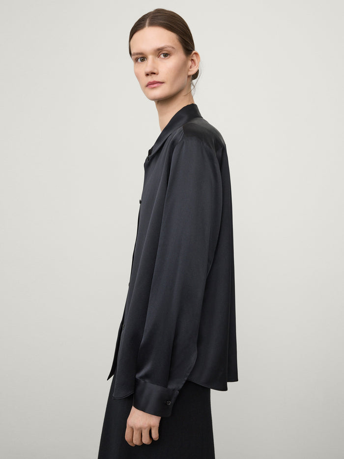 Lisa Yang Long Sleeved Button-Up Shirt