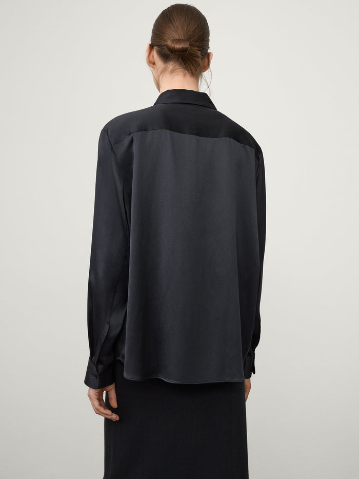 Lisa Yang Long Sleeved Button-Up Shirt