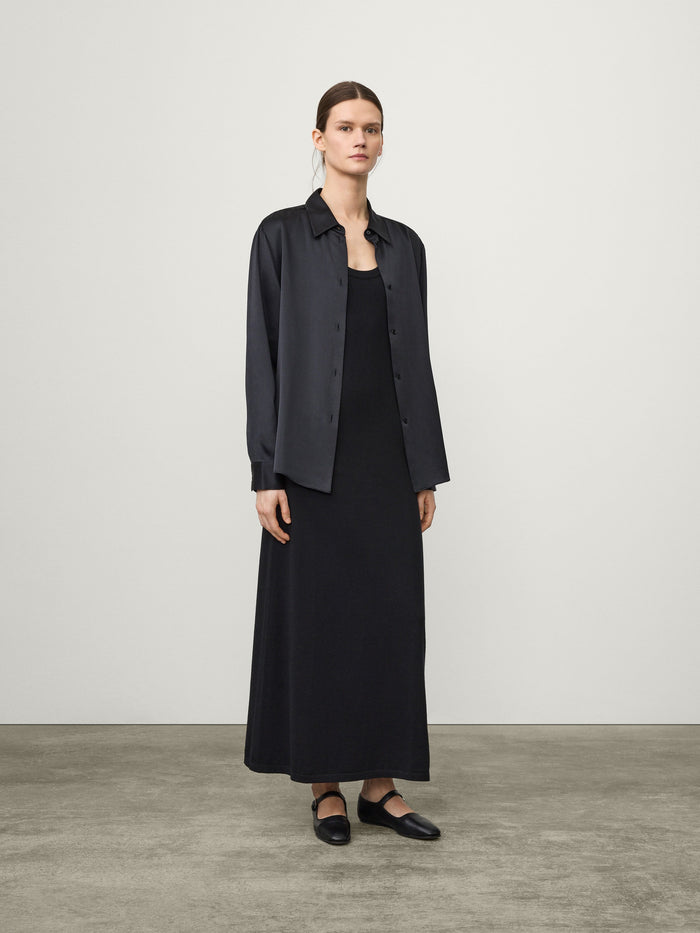 lisa yang Long Sleeved Button-Up Shirt