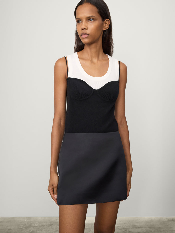 lisa yang Mini Skirt