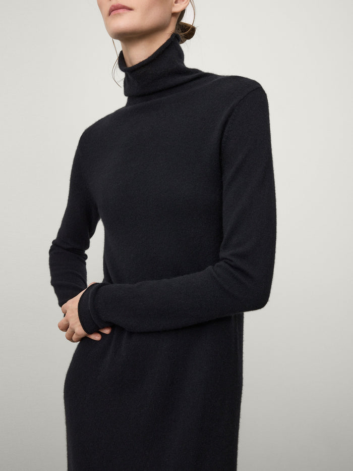 lisa yang The Ailina Dress