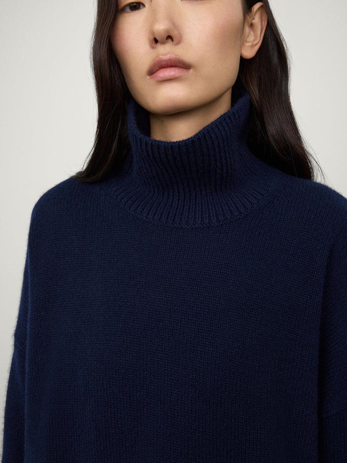 Lisa Yang The Heidi Sweater