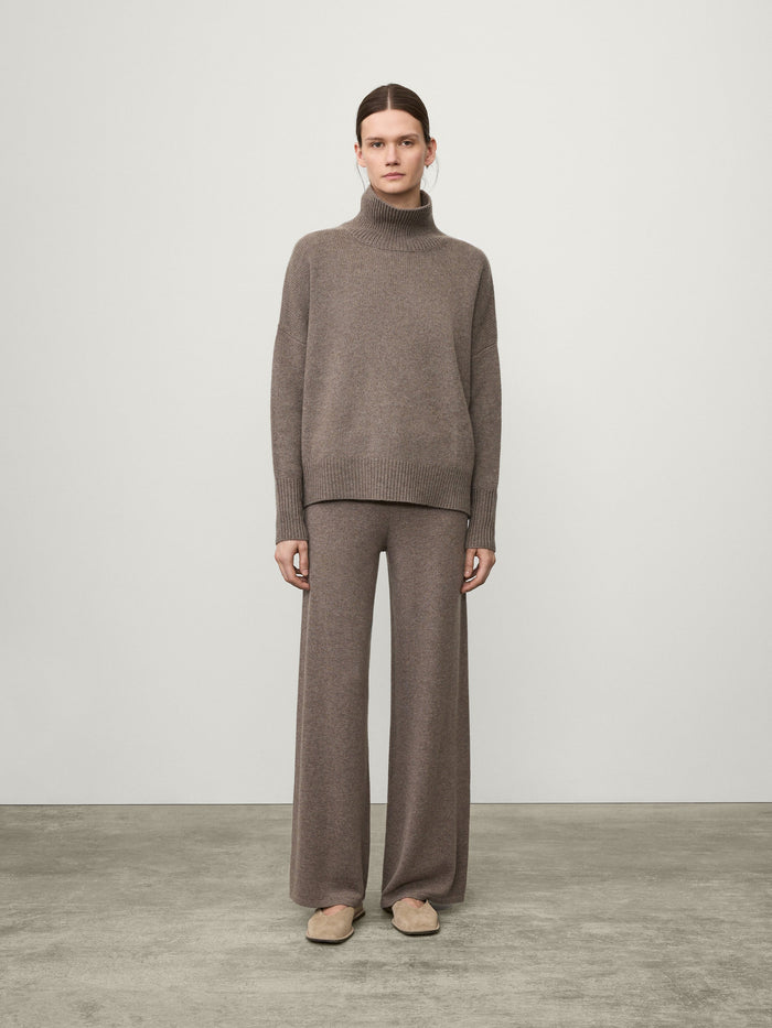 lisa yang The Heidi Sweater