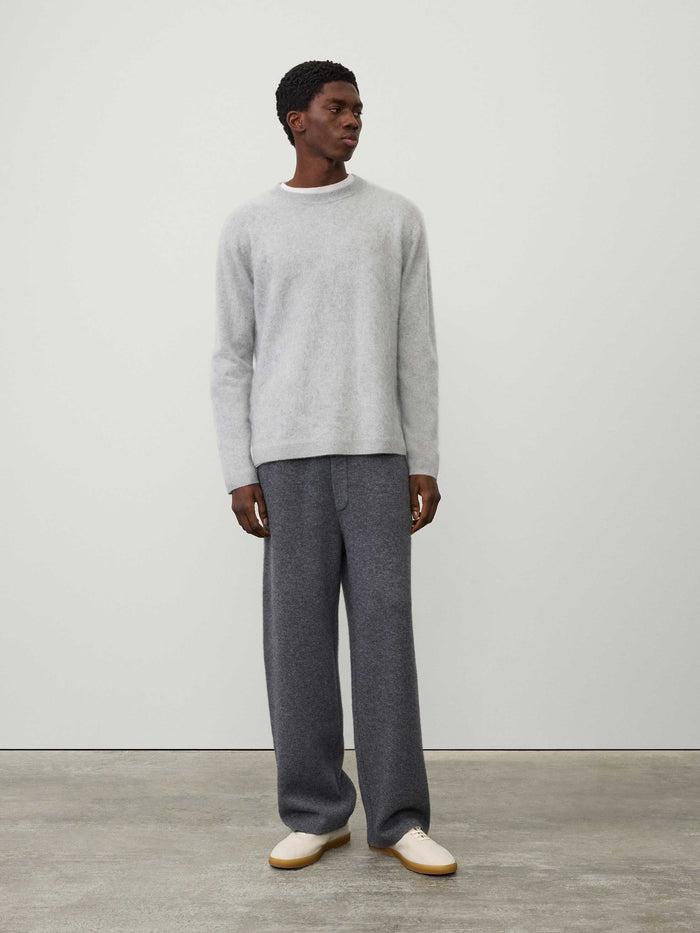 lisa yang The Lachlan Sweater