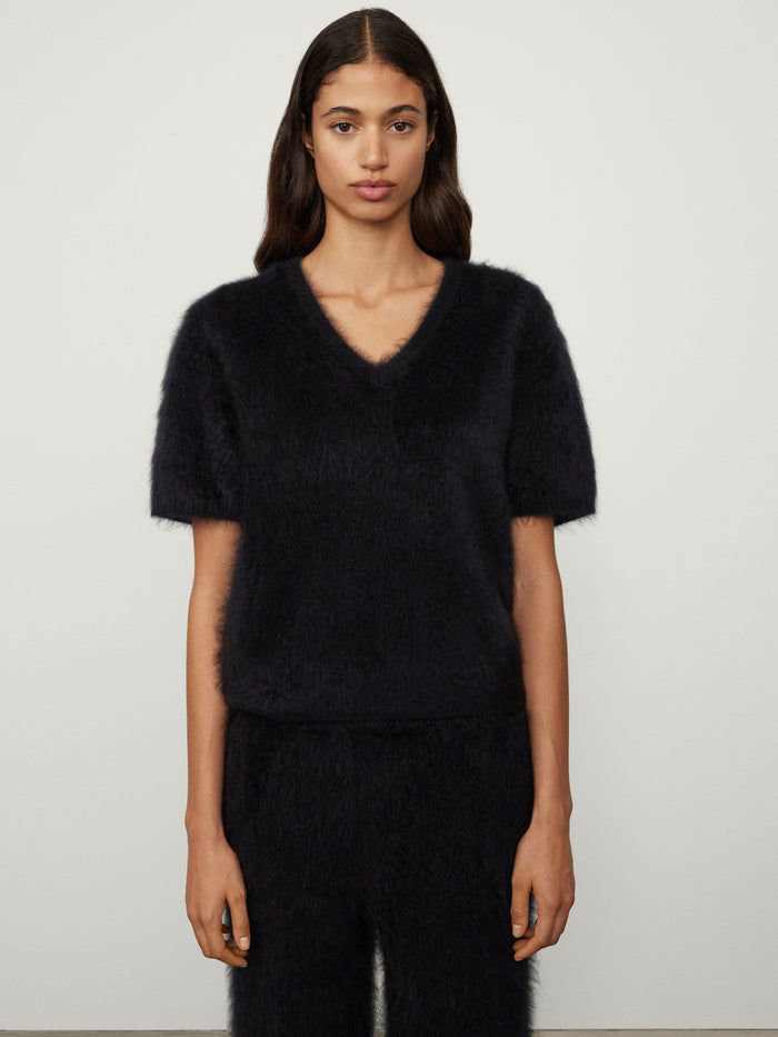 lisa yang The Lovisa T-shirt