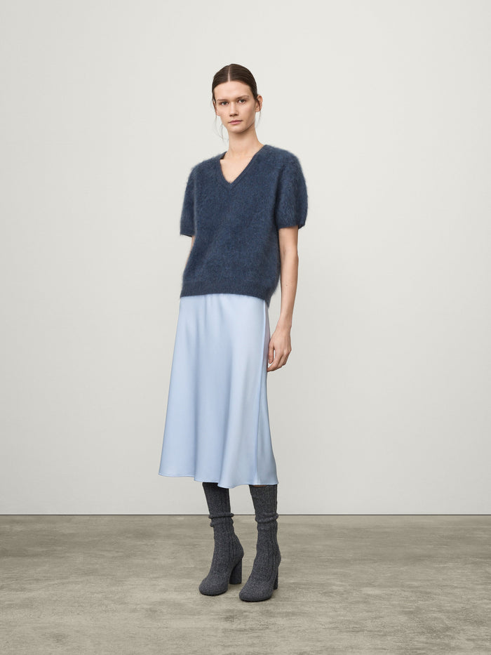 lisa yang The Lovisa T-shirt