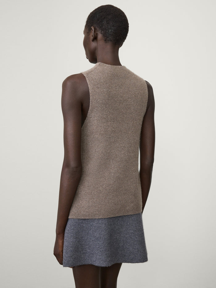 Lisa Yang The Lyra Top