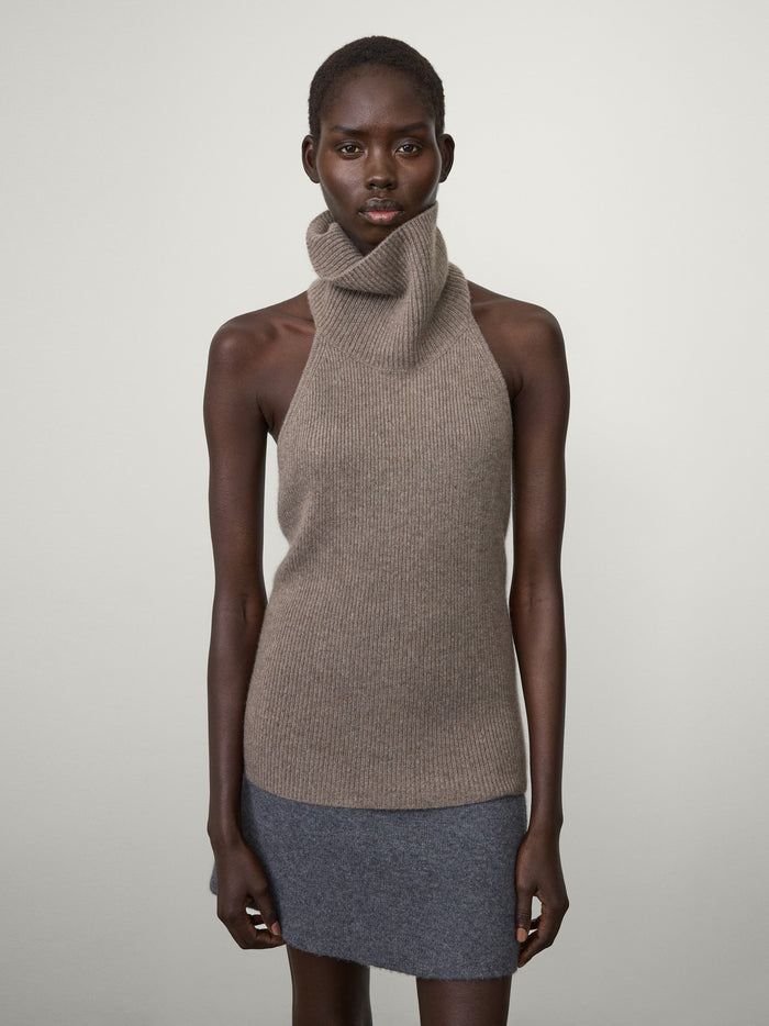 Lisa Yang The Maddie Top