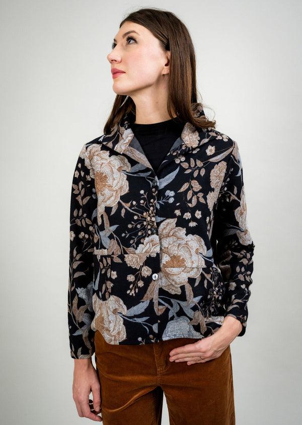 Lisette L BLACK/TAN WIRE COLLAR BUTTON DETAIL DOT JACKET BLK/TAN