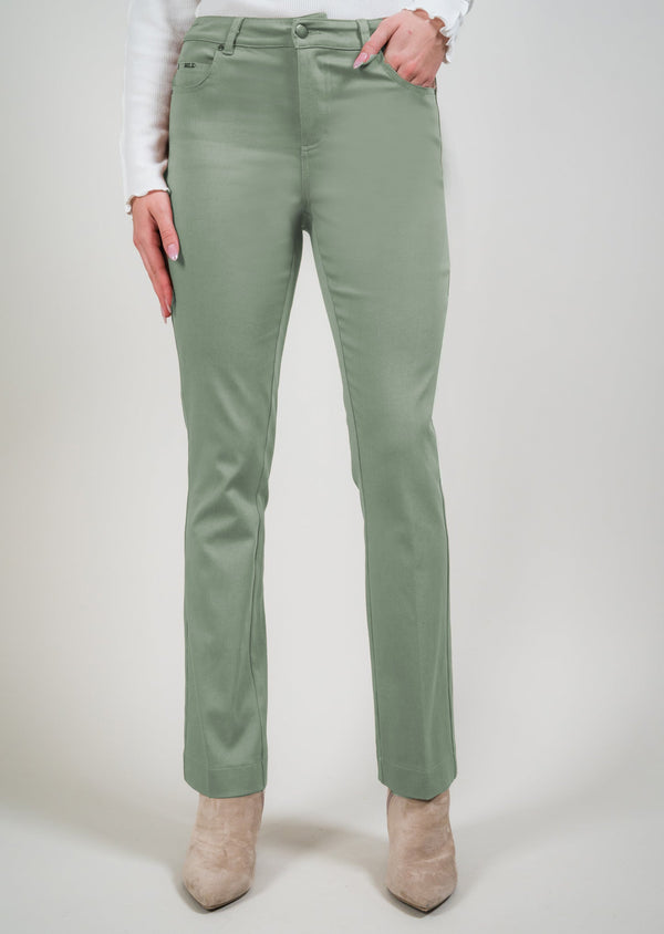 Lisette L Hampton Twill 30" Bootcut Pant Choose An Option
