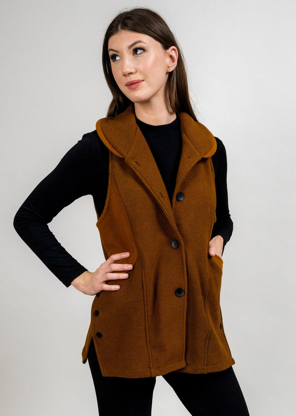 lisette l SHORTER SIDE BUTTON VEST WITH FRONT RIB TRIM Choose an option