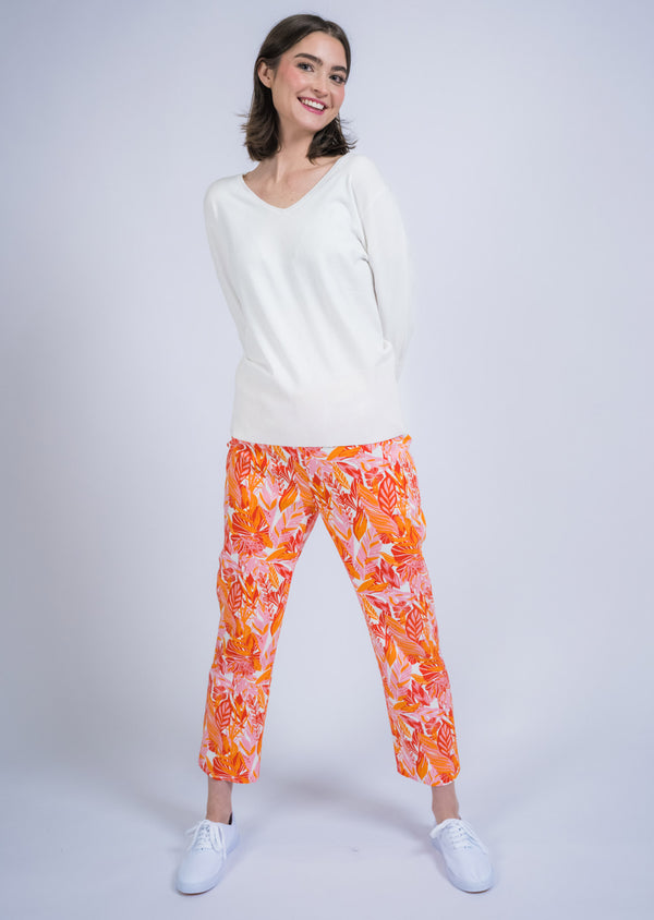 lisette l Tropical Floral Print 25" Thinny Crop Pant 95