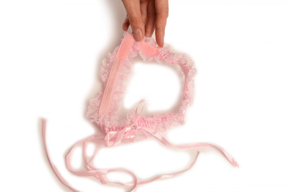 Liss Kiss Baby Pink Lace With Diamond & Bow And Adjustable Velcro - Garter