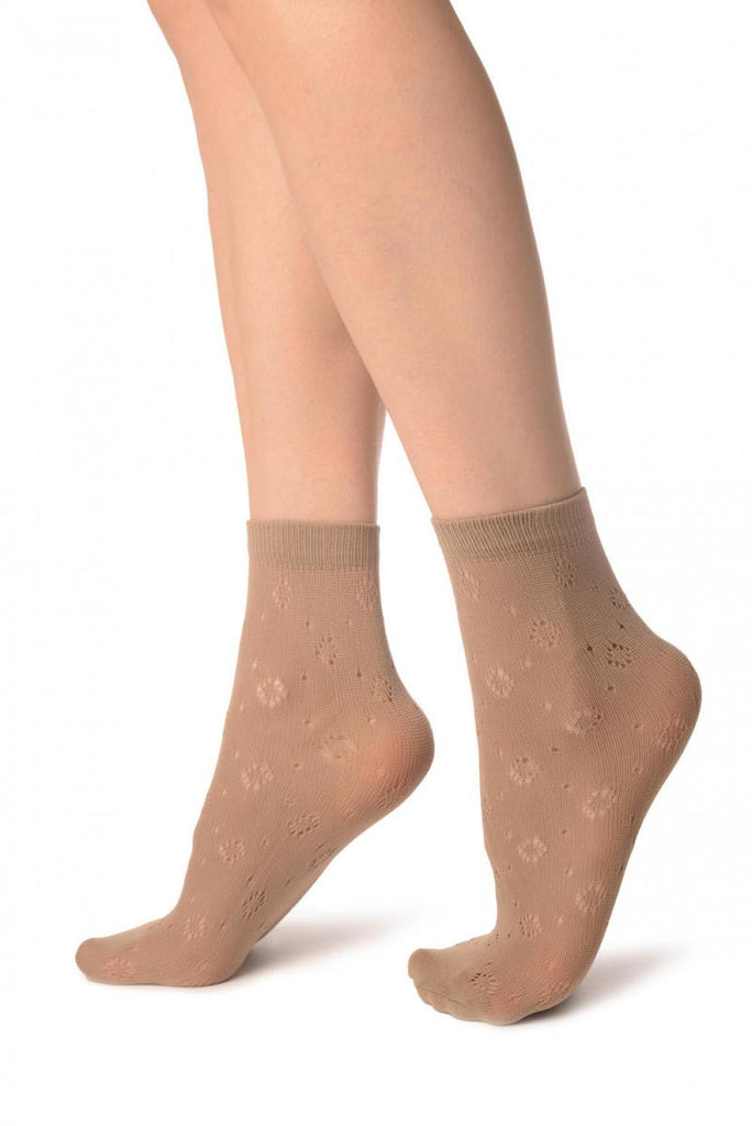 Liss Kiss Beige Crochet Rombs Ankle High Socks - Socks