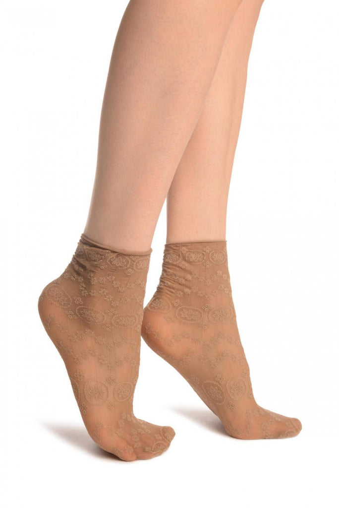 liss kiss Beige Water Lilly With Comfortable Top Ankle High Socks - Socks