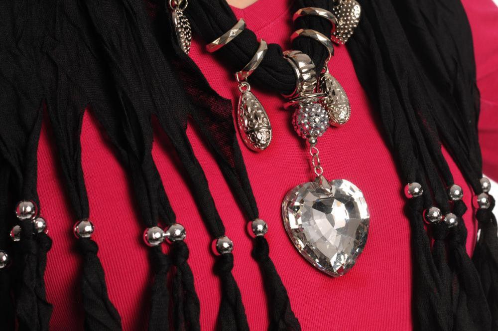 Liss Kiss Black Jewellery Scarf With Crystal Heart & Beads - Scarf