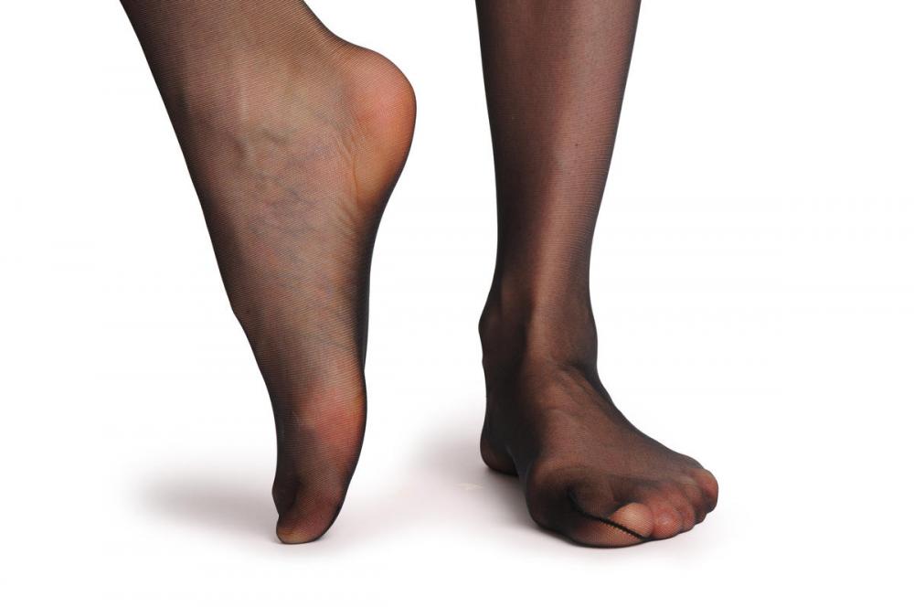 Liss Kiss Black Roses At The Top & Matching Lace Silicon Garter 20 Den - Hold Ups