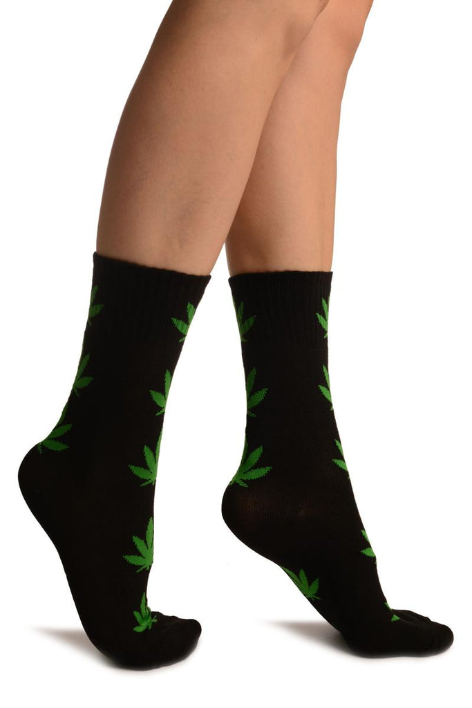 Liss Kiss Black With Green Leaves Ankle High Socks - Socks