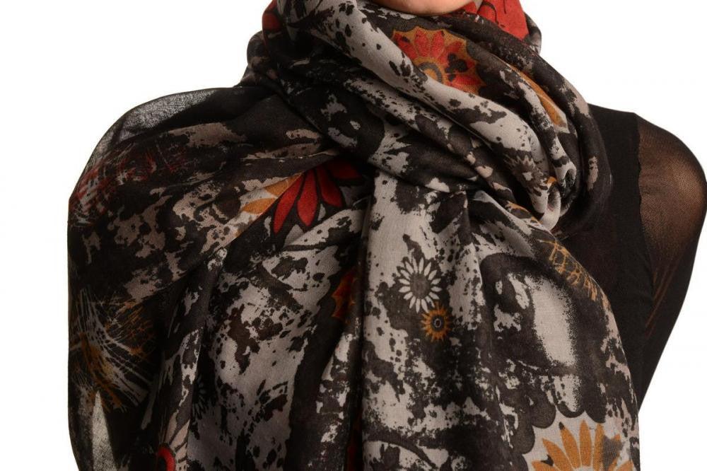 Liss Kiss Black With Large Rustic Daisy Scarf - Scarf