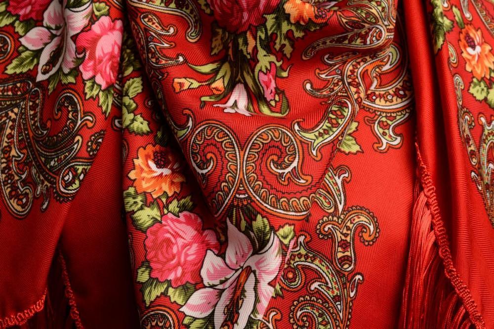 Liss Kiss Coral "Tzarsky" Slavonic Russian Folk Style Shawl - Scarf