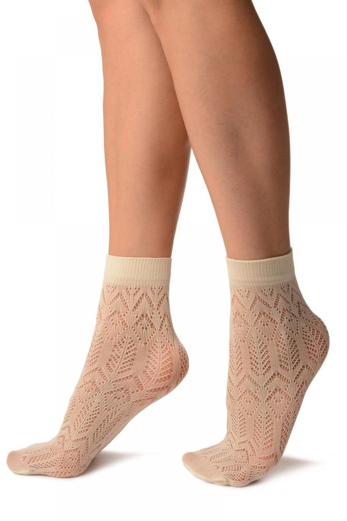 Liss Kiss Cream Crochet Rhombs Lace Ankle High Socks - Socks