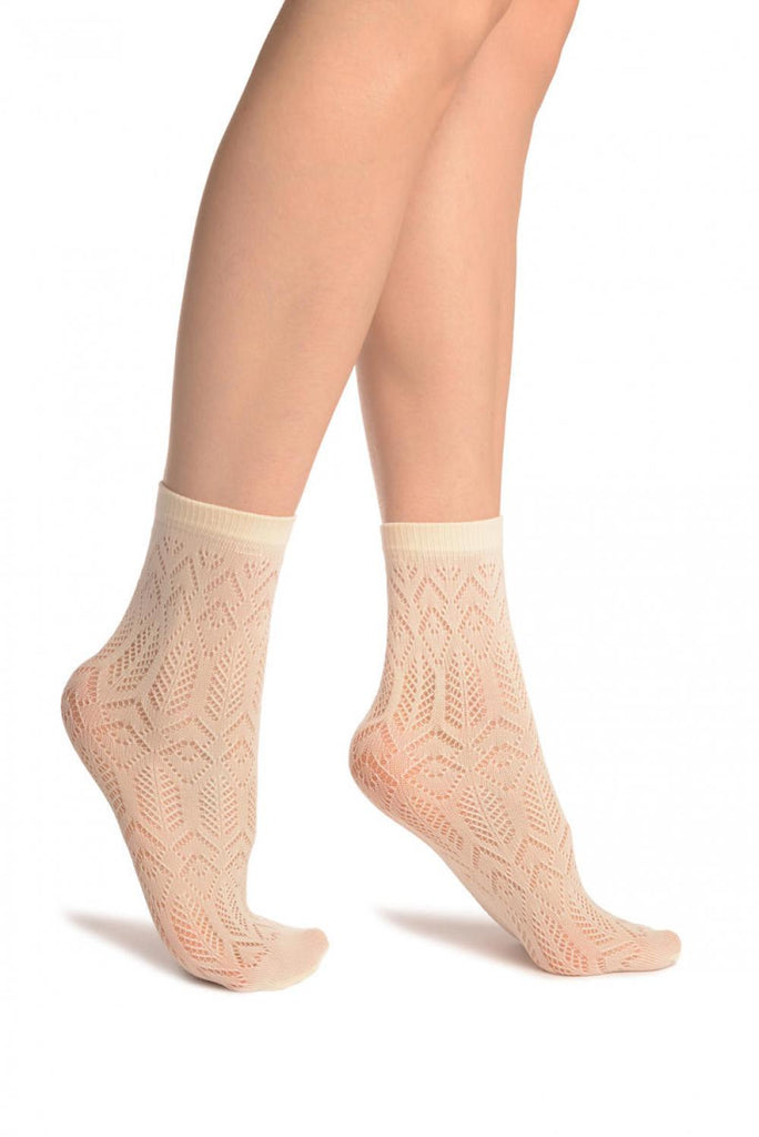 liss kiss Cream Geometrical Crochet Lace Ankle High Socks - Socks