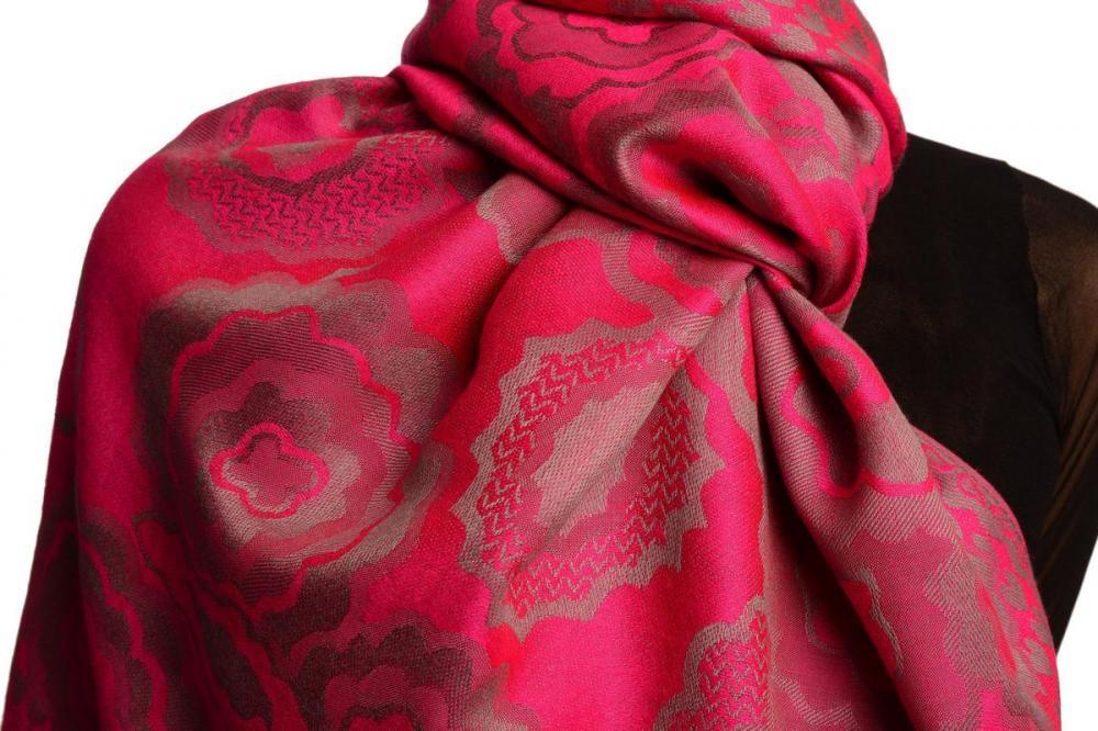 Liss Kiss Daisies On Fuchsia Pink Pashmina Feel With Tassels - Scarf