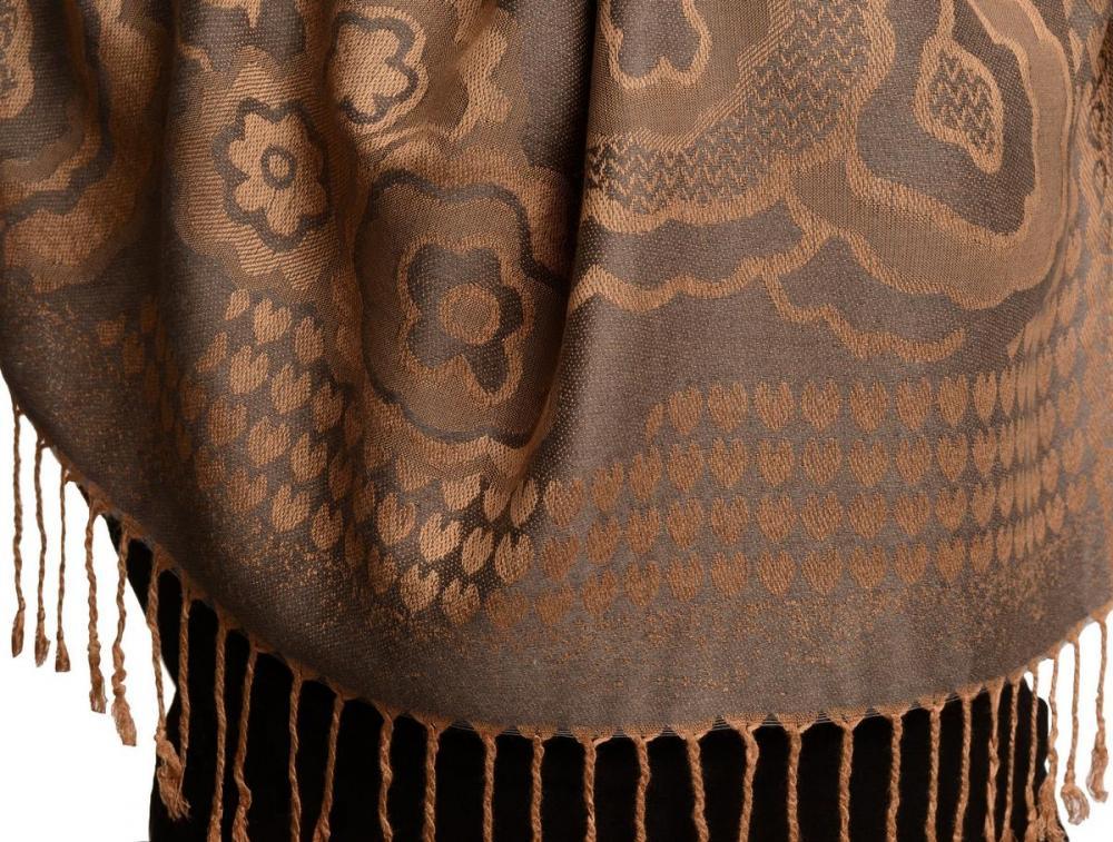 Liss Kiss Daisies On Grey Pashmina Feel With Tassels - Scarf