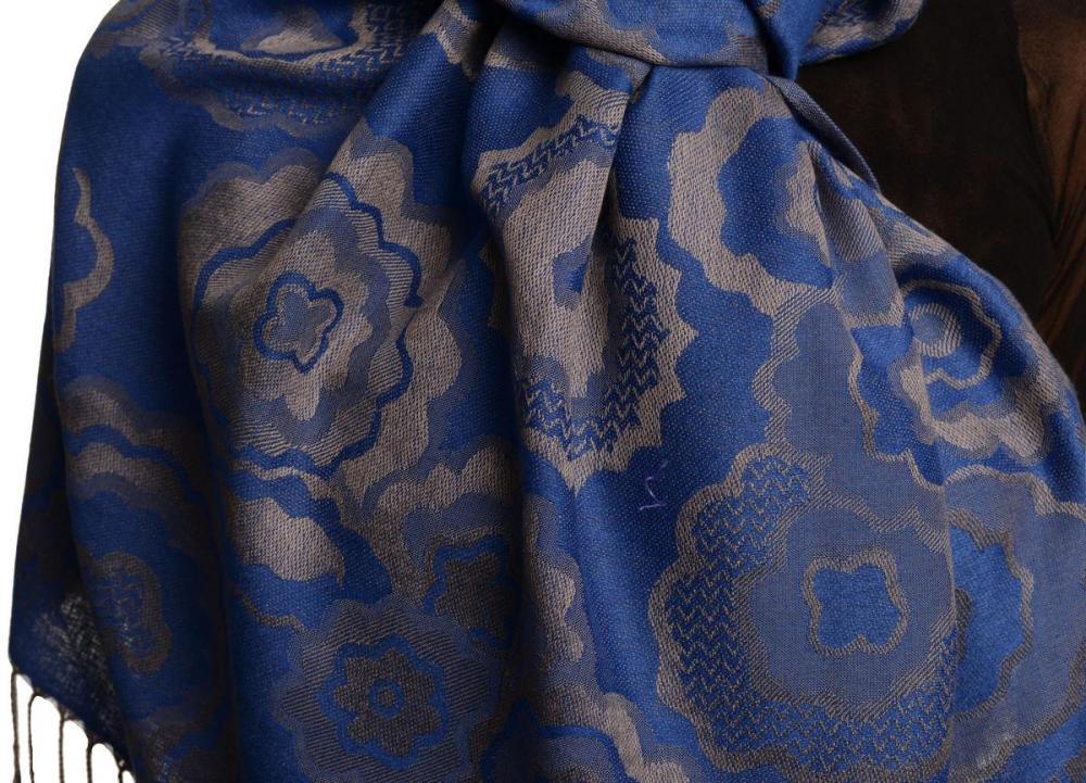 Liss Kiss Daisies On Persian Blue Pashmina Feel With Tassels - Scarf