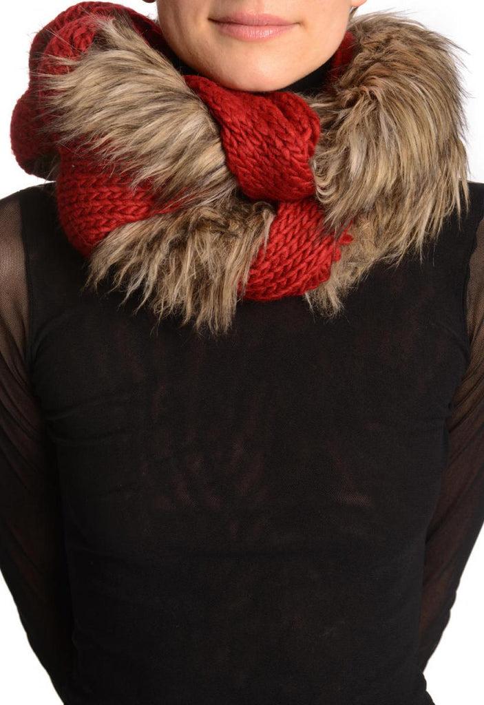 liss kiss Dark Red Pink Knitted Plait Style Snood With Faux Fur - Snood