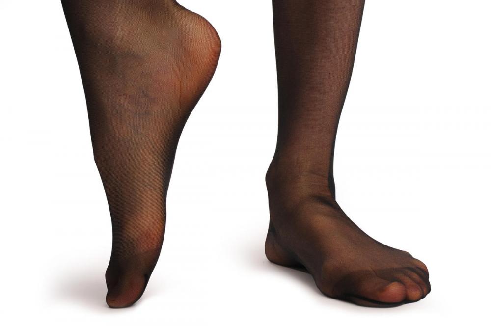 Liss Kiss Double Back Seam & Silicon Garter With Grey Bows - Hold Ups