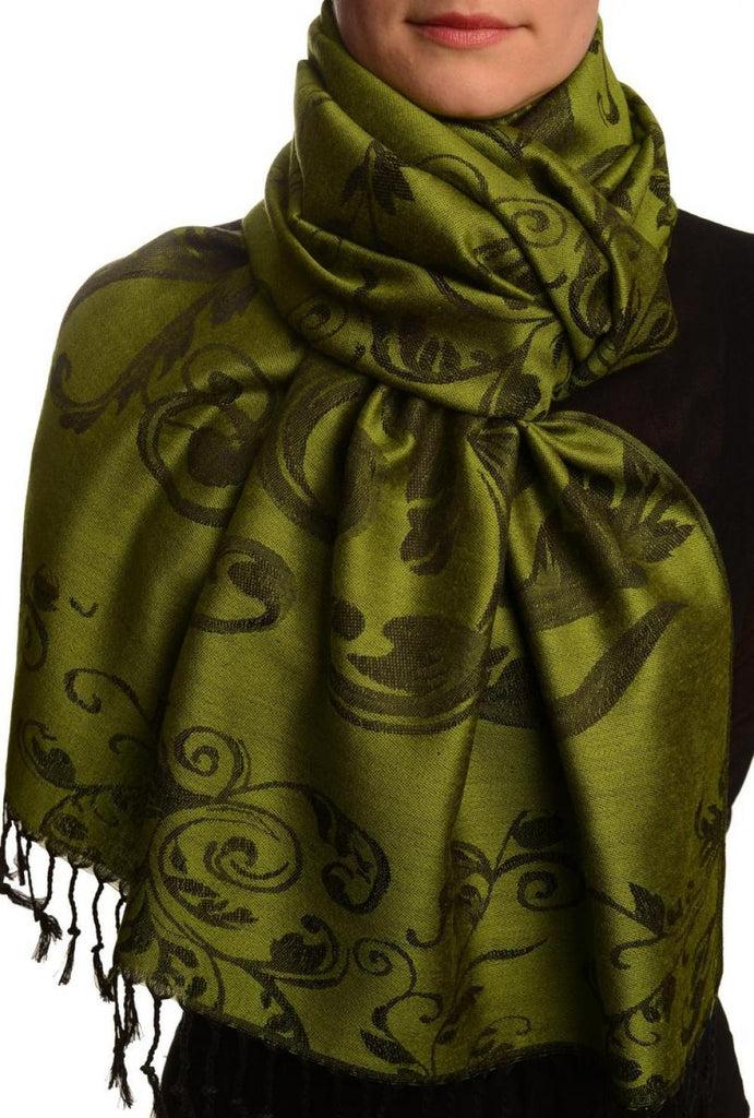 liss kiss Fern Leaves On Green Pashmina With Tassels - Scarf