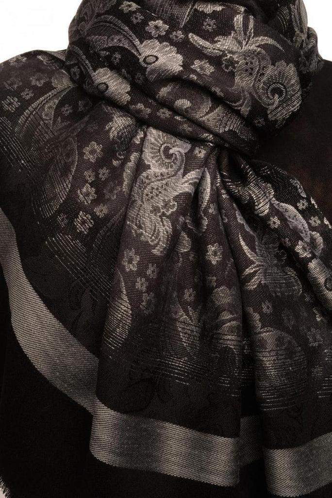 Liss Kiss Gradient Flowers On Grey & Black Unisex Pashmina - Scarf