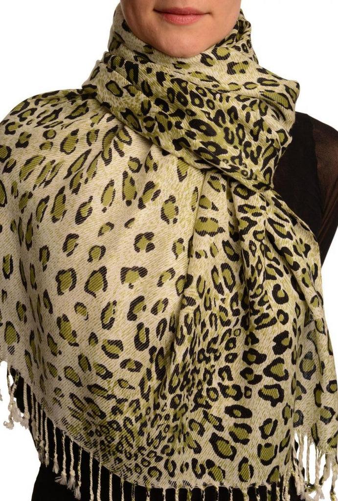 liss kiss Green Diagonal Leopard On White Pashmina Feel With Tassels - Scarf
