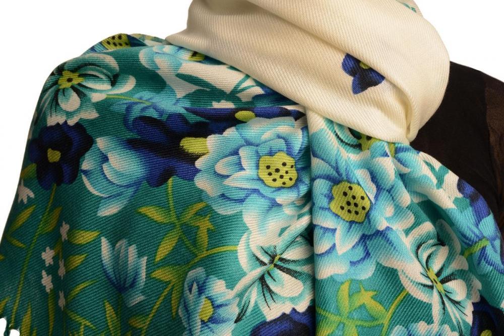 Liss Kiss Green Spring Flowers On White Pashmina Feel With Tassels - Scarf