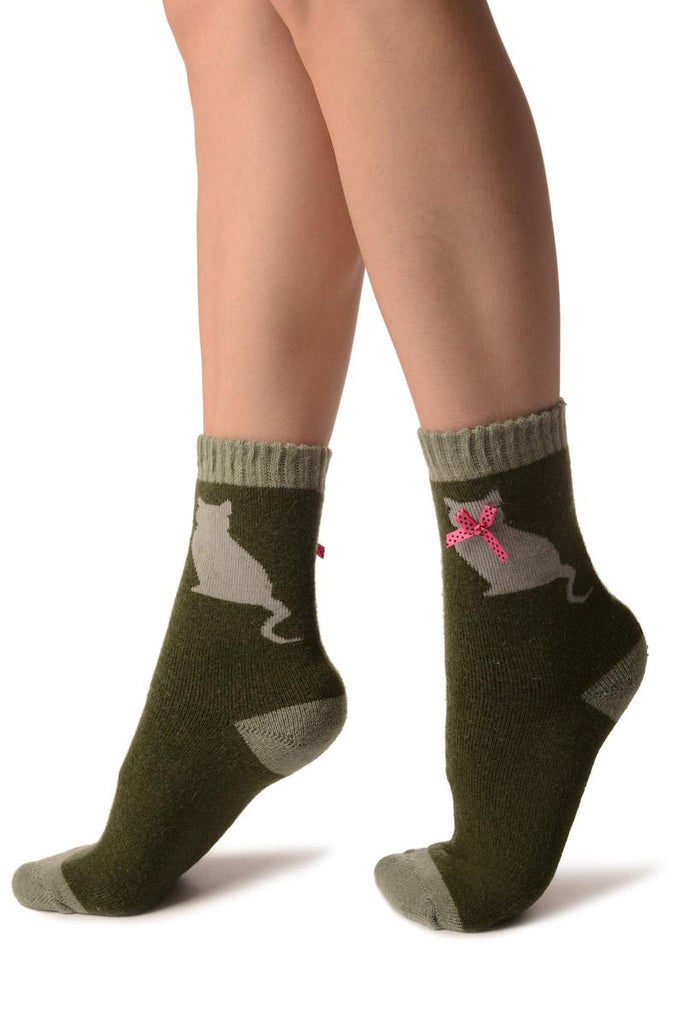 Liss Kiss Green With Cute Cat & Satin Bow Angora Ankle High Socks - Socks