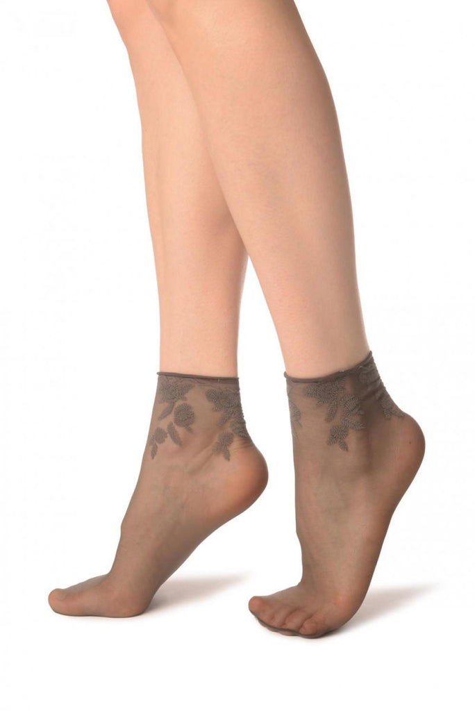 Liss Kiss Grey Chrysanthemum Flowers With Comfortable Top Ankle High Sock - Socks