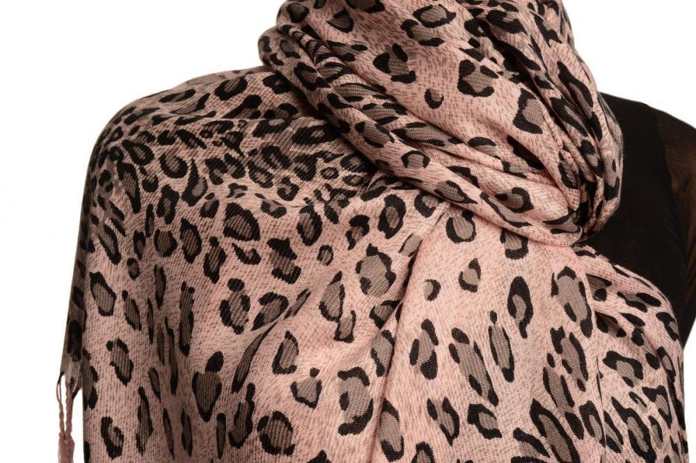 Liss Kiss Grey Diagonal Leopard On Pink Pashmina Feel With Tassels - Scarf