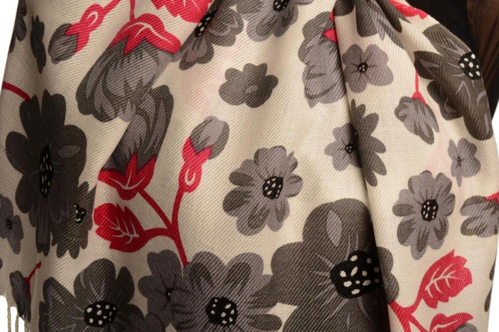 Liss Kiss Grey Large Flowers On White Pashmina Feel With Tassels - Scarf