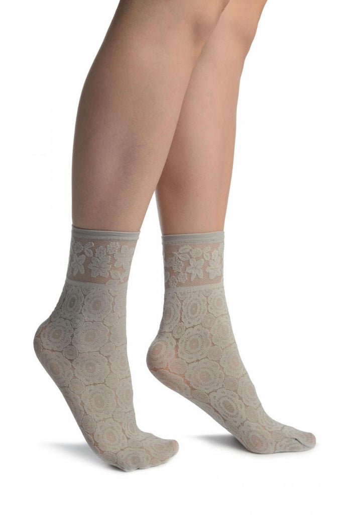 liss kiss Grey With Large Lace Flowers Ankle High Socks - Socks