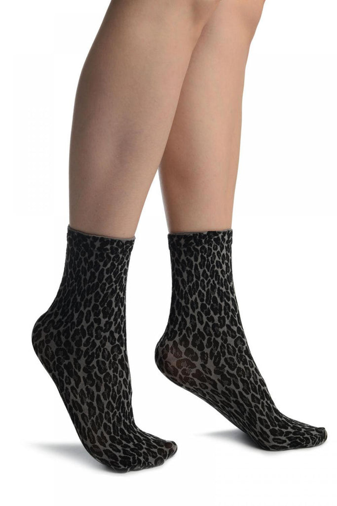 liss kiss Grey Woven Leopard Ankle High Socks - Socks